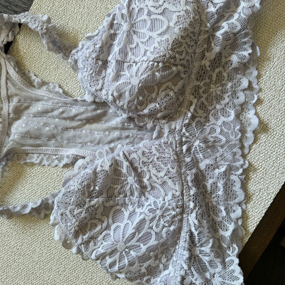 Victorias Secret & American Eagle bra lot